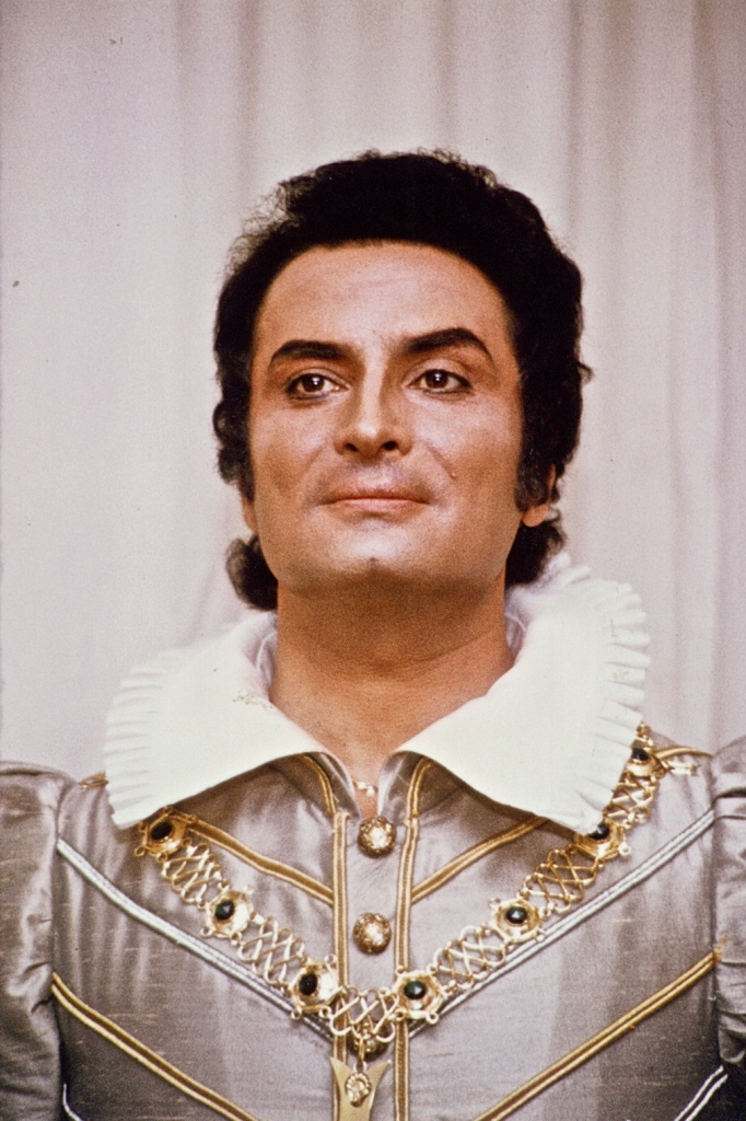 Vasile Moldoveanu - Ducele de Mantua din Rigoletto, regizat de Roman Polanski (Munchen, 1976)