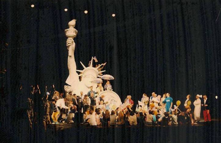 Œdipe - Regia: Andrei Șerban, Scenografia: Viorica Petrovici, ONB 1995